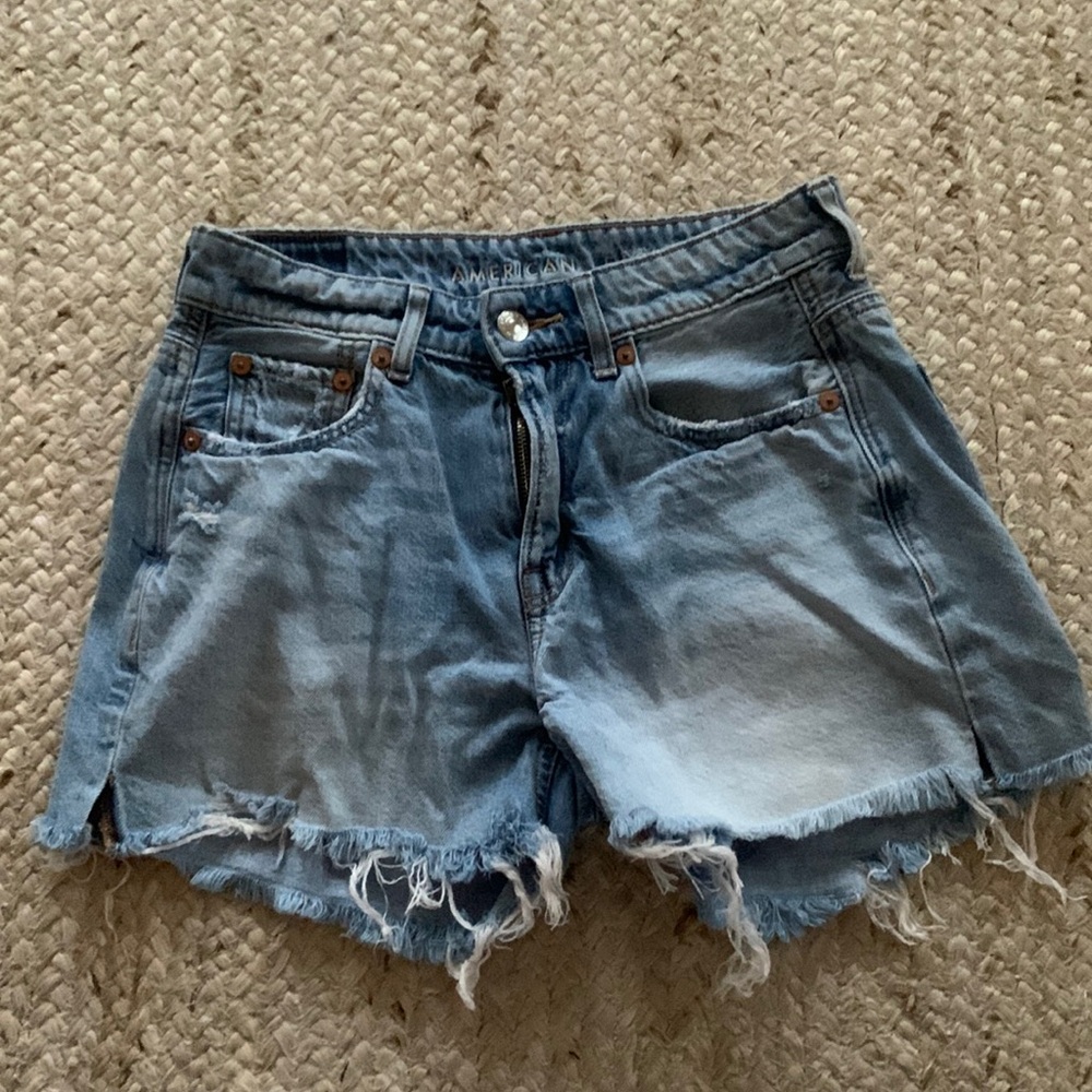 AEO American Eagle Outfitters Tomgirl Short 00 XS Faded Distressed Jean Shorts
